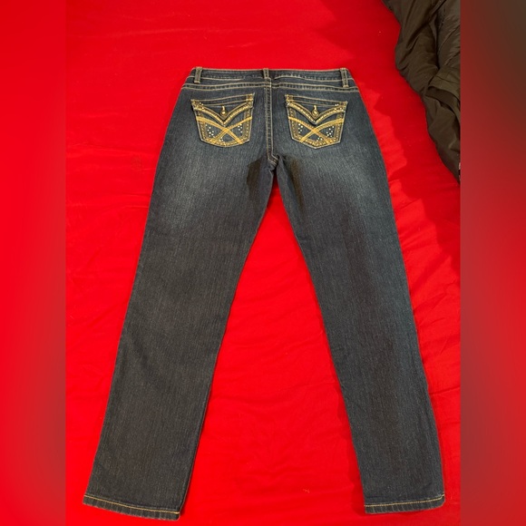 Apt. 9 Women's Classic Indigo Skinny Jeans - Picture 3 of 11